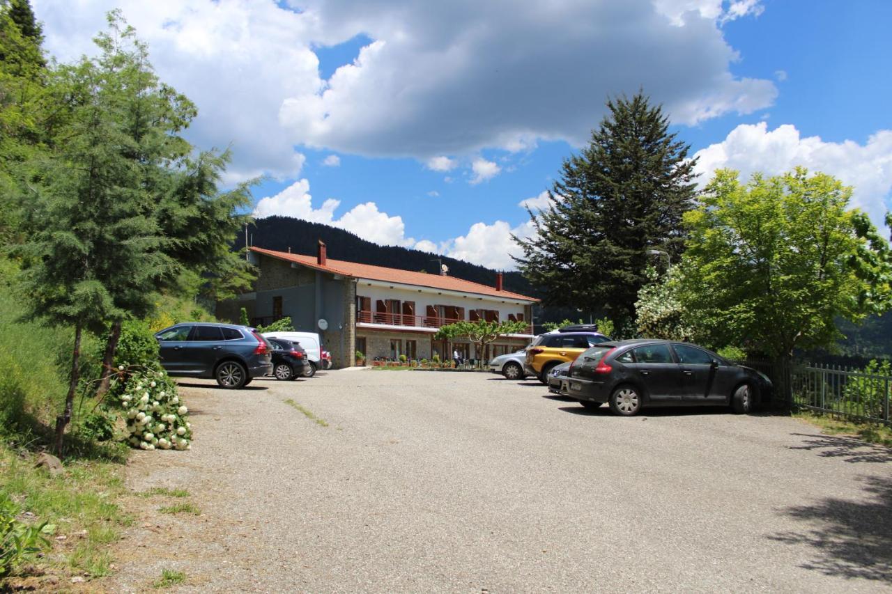 Elatou Hotel Ано Хора Екстериор снимка