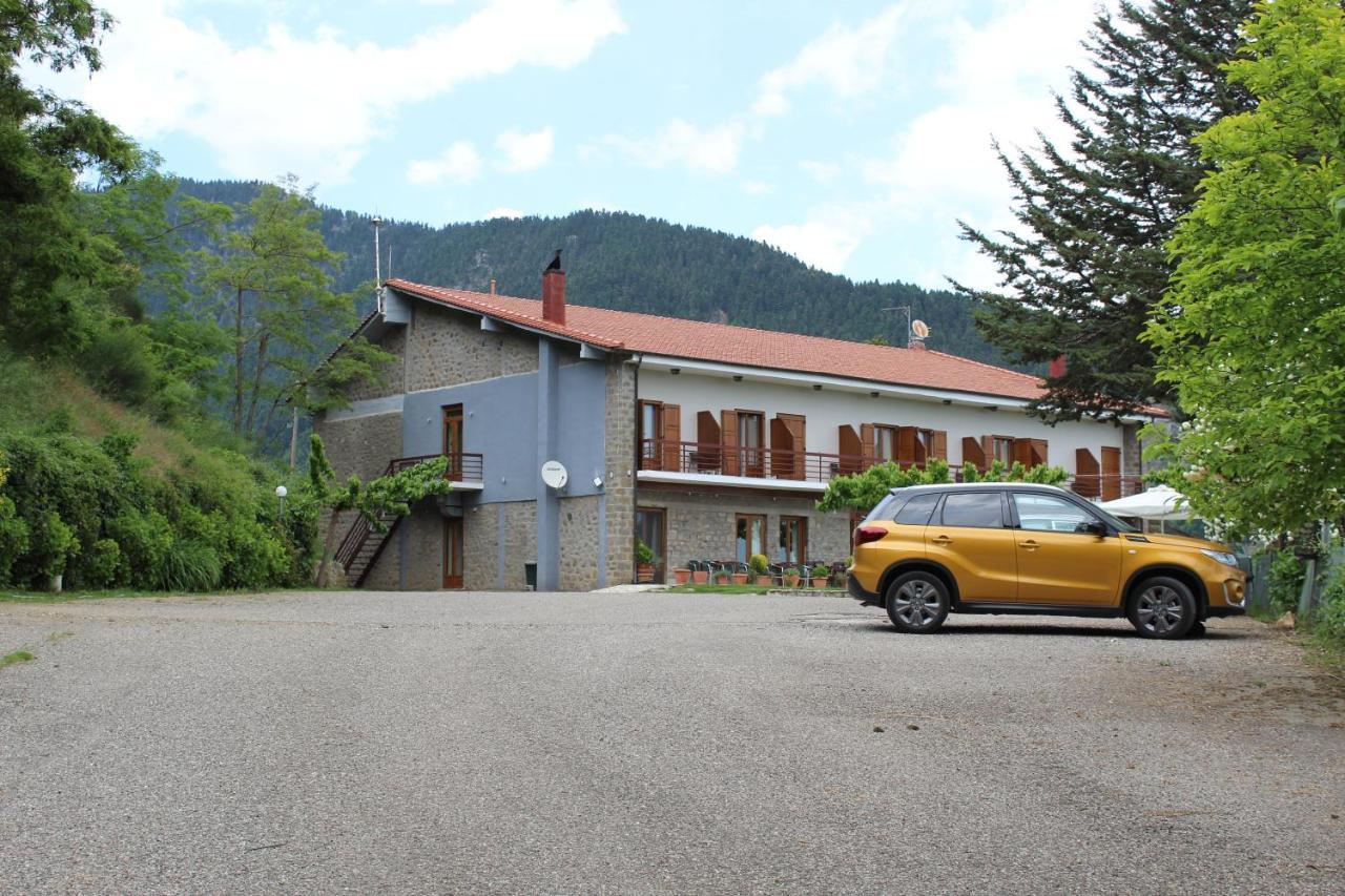 Elatou Hotel Ано Хора Екстериор снимка