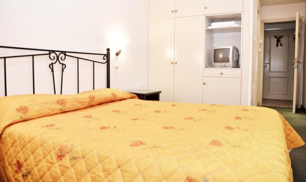 Elatou Hotel Ано Хора Стая снимка